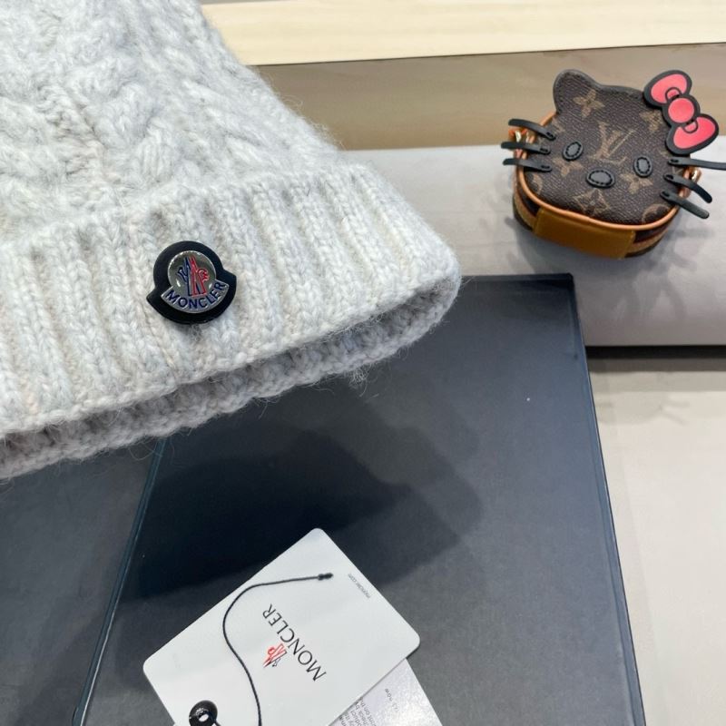 Moncler Caps